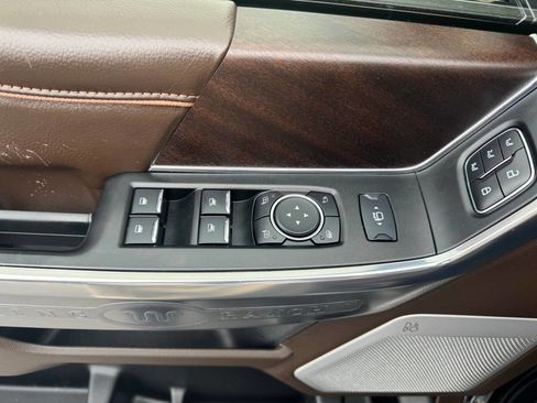Used 2025 Ford F350 King Ranch image 15