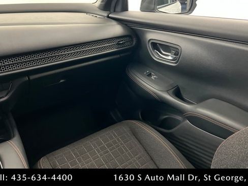 Used 2023 Honda HR-V Sport image 10