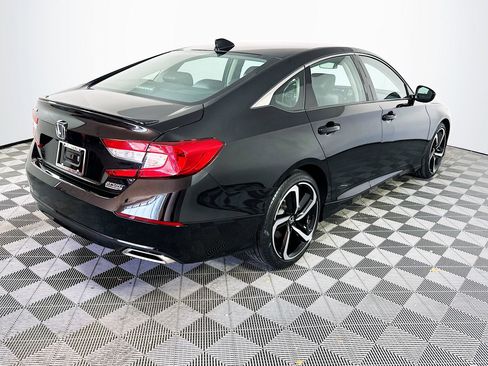 Used 2022 Honda Accord Sport Special Edition image 6