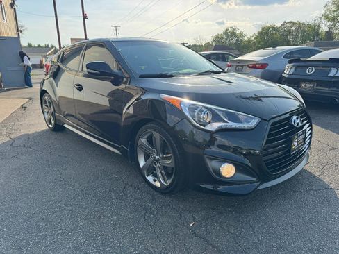 Used 2014 Hyundai Veloster Turbo w/ Turbo Technology Package 04 FWD image 7