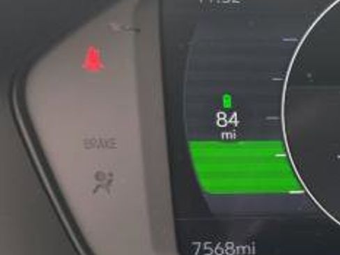 Used 2023 Chevrolet Bolt EUV LT w/ Driver Confidence Package FWD image 16