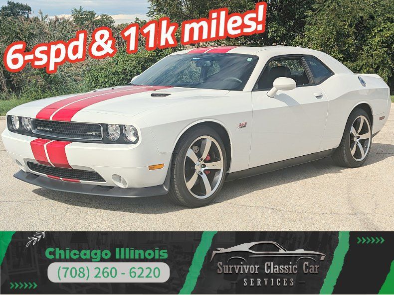 Used 2013 Dodge Challenger SRT8 RWD image 1