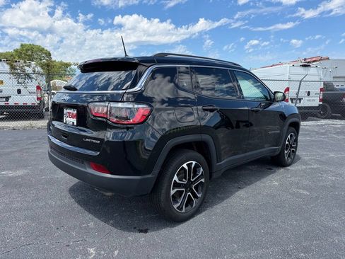 Used 2022 Jeep Compass Limited AWD/4WD image 8