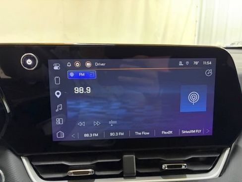 Used 2025 Chevrolet Equinox LT FWD image 38