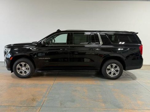 Used 2024 GMC Yukon XL SLE w/ Max Trailering Package AWD/4WD image 2