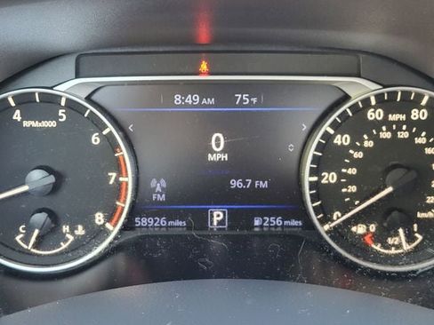 Certified 2024 Nissan Altima 2.5 SR image 10