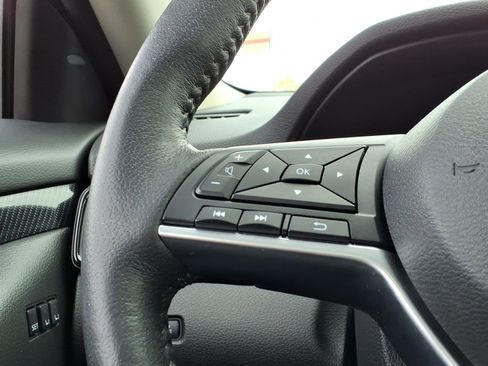 Used 2019 Nissan Rogue SL w/ Premium Package AWD/4WD image 28
