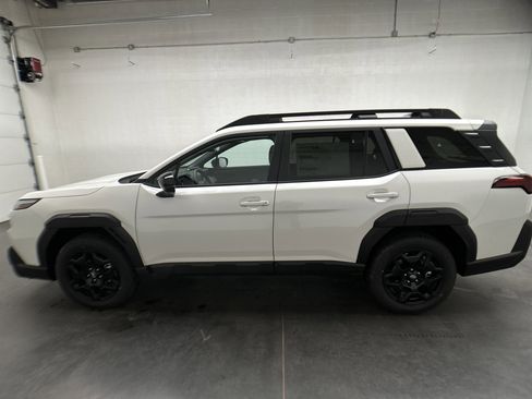 New 2026 Subaru Outback Limited AWD/4WD image 5