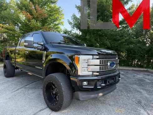 Used 2018 Ford F250 Platinum w/ Platinum Ultimate Package AWD/4WD image 1