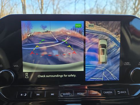 Used 2023 Nissan Pathfinder SL w/ SL Premium Package image 20