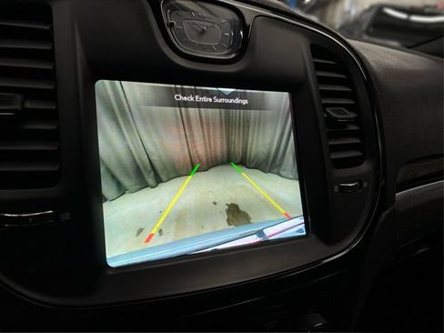 Used 2020 Chrysler 300 S AWD/4WD image 30