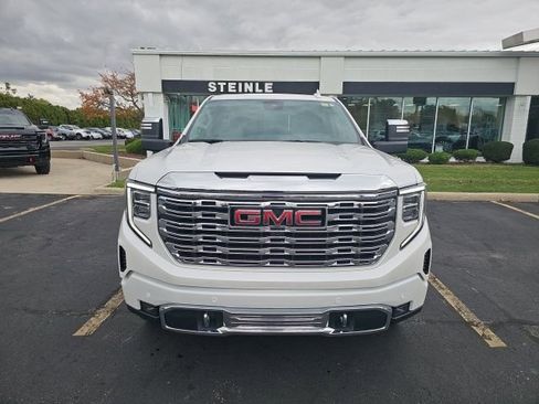 Used 2024 GMC Sierra 1500 Denali w/ Denali Reserve Package image 2