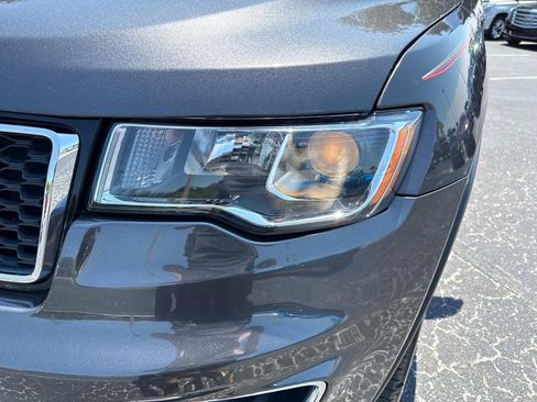 Used 2018 Jeep Grand Cherokee Limited image 8