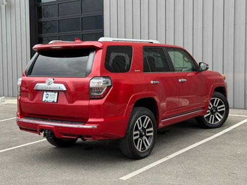 Used 2017 Toyota 4Runner Limited AWD/4WD image 5