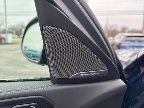 Used 2026 BMW X6 M60i image 9