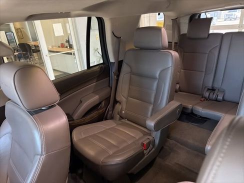 Used 2016 GMC Yukon Denali AWD/4WD image 17