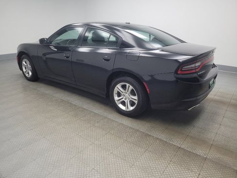 Used 2022 Dodge Charger SXT RWD image 3