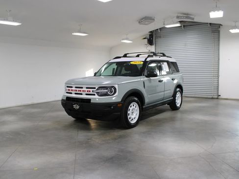 Used 2023 Ford Bronco Sport Heritage w/ Heritage Convenience Package AWD/4WD image 4