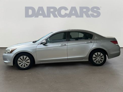 Used 2009 Honda Accord LX image 4
