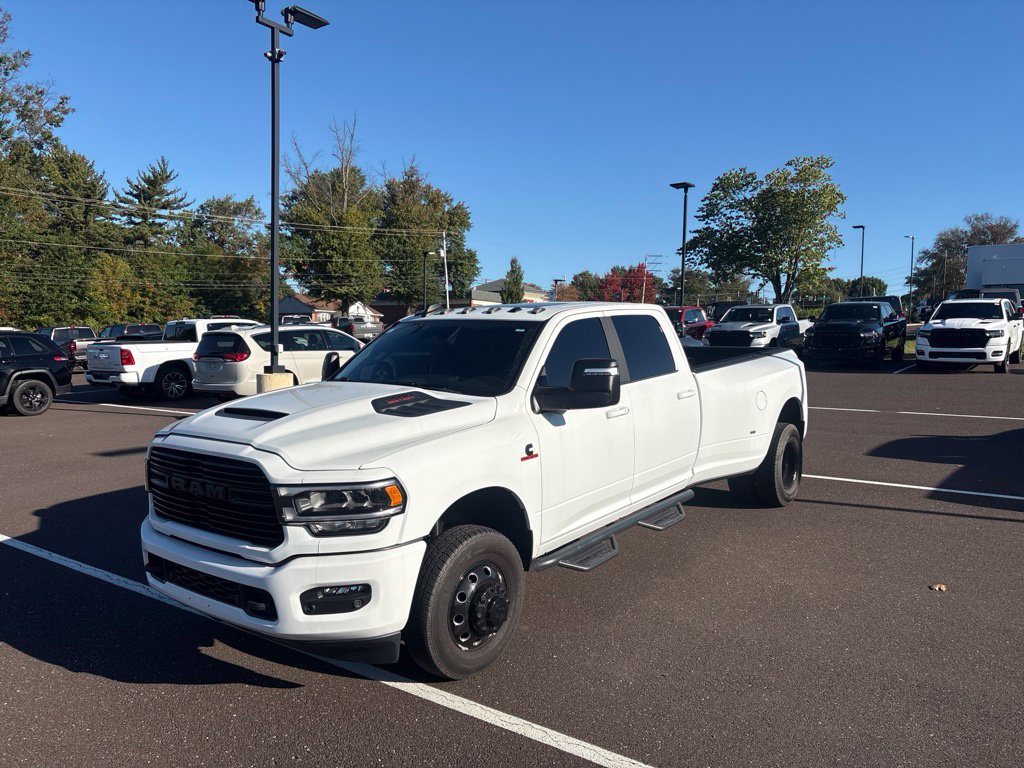 Used 2023 RAM 3500 Laramie w/ Night Edition AWD/4WD image 4