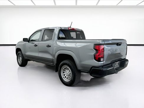 Used 2025 Chevrolet Colorado W/T w/ WT Convenience Package II RWD image 6
