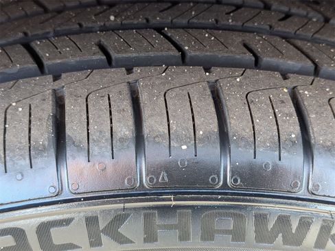 Used 2019 Lexus ES 300h w/ Premium Package image 11