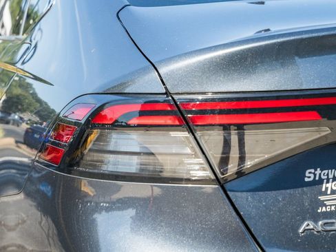 Used 2024 Honda Accord EX image 7
