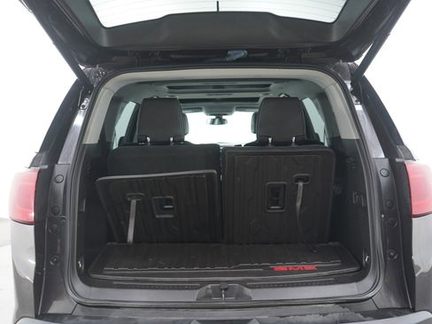 Used 2018 GMC Acadia SLT AWD/4WD image 17