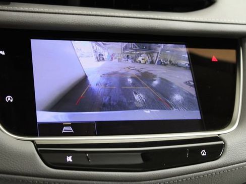Certified 2023 Cadillac XT5 Premium Luxury AWD/4WD image 19