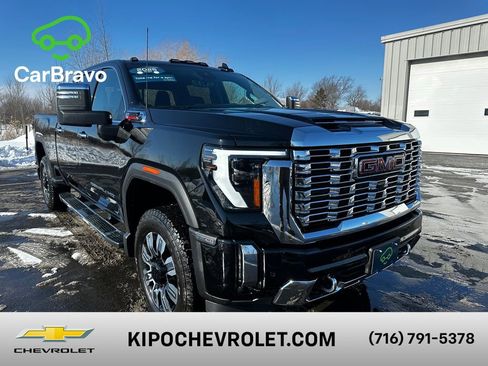 Certified 2025 GMC Sierra 3500 Denali w/ Denali Reserve Package image 1