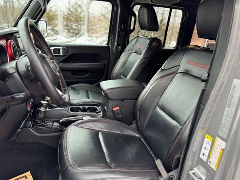 Used 2019 Jeep Wrangler Unlimited Rubicon w/ Dual Top Group image 12