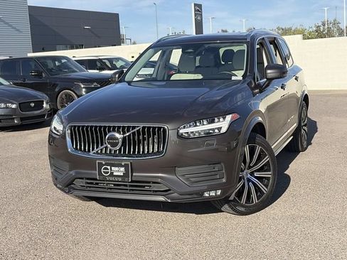Used 2023 Volvo XC90 B5 Core w/ Protection Package Premier AWD/4WD image 3
