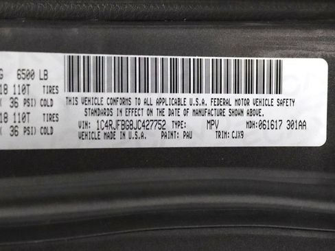 Used 2018 Jeep Grand Cherokee Limited AWD/4WD image 30