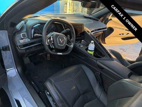 Used 2025 Chevrolet Corvette Z06 image 5