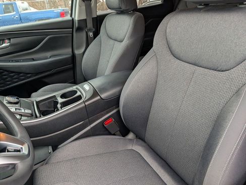 Used 2023 Hyundai Santa Fe SE image 17