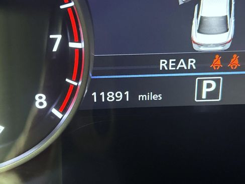 Used 2024 Nissan Sentra SV w/ All-Weather Package image 11