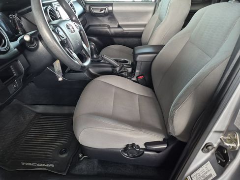 Used 2019 Toyota Tacoma SR AWD/4WD image 11