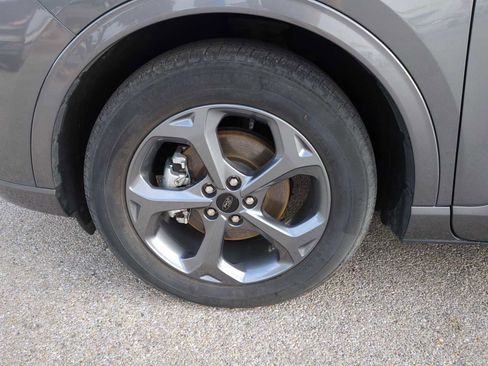 Used 2024 Ford Escape ST-Line image 32