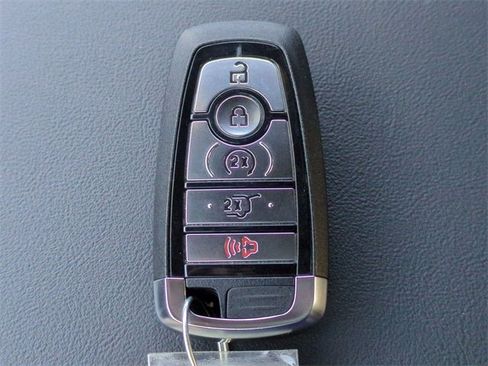 Used 2025 Ford Explorer ST w/ Sun And Sound Package image 30