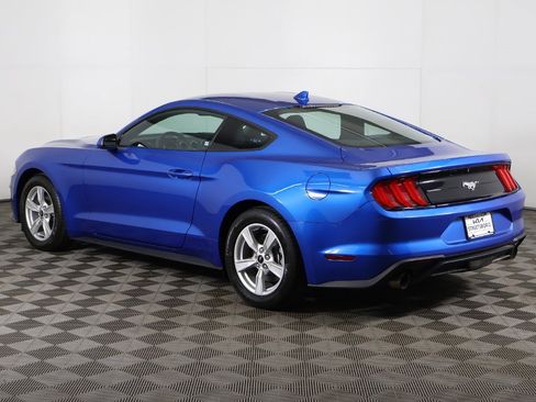 Used 2021 Ford Mustang EcoBoost image 6
