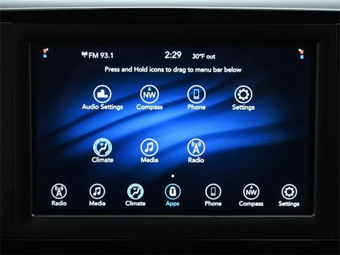 Used 2021 Chrysler Voyager L image 31