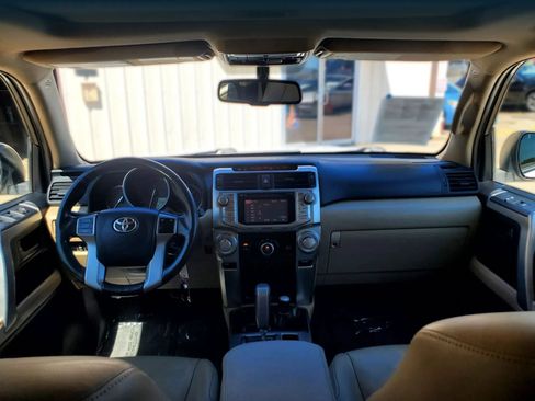 Used 2012 Toyota 4Runner SR5 w/ Premium Pkg AWD/4WD image 32
