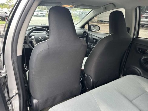 Used 2015 Toyota Prius C One FWD image 16
