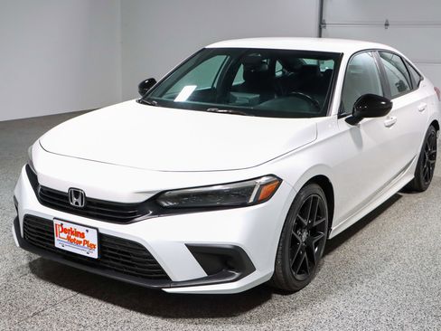 Used 2023 Honda Civic Sport image 29