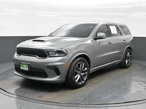 Used 2022 Dodge Durango R/T w/ Tow 'N Go Package AWD/4WD image 2