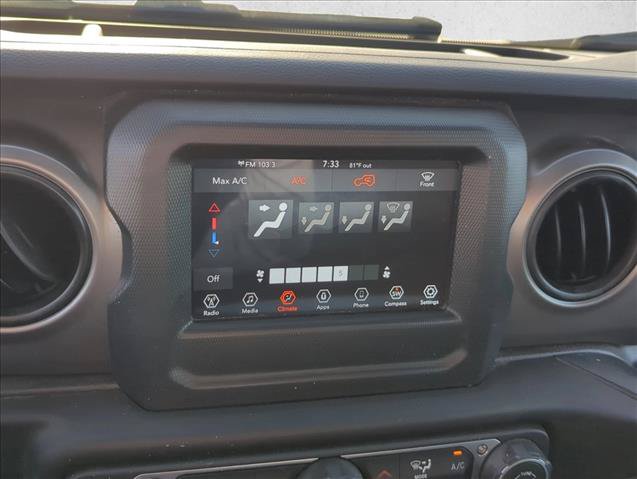 Used 2023 Jeep Wrangler Sport AWD/4WD image 17