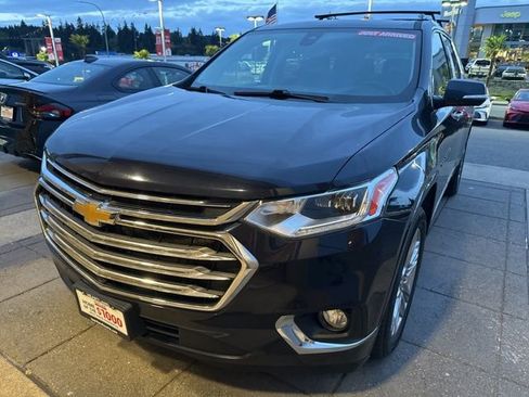 Used 2020 Chevrolet Traverse High Country AWD/4WD image 3