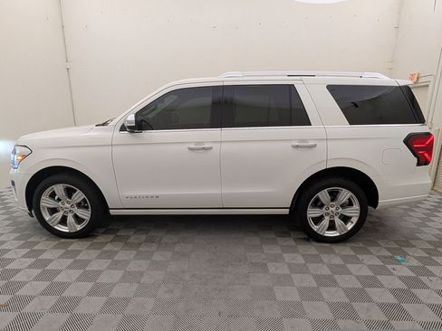 Used 2023 Ford Expedition Platinum image 8