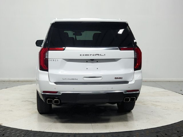 Used 2025 GMC Yukon Denali RWD image 7