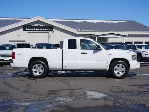 Used 2011 Dodge Dakota Big Horn w/ Skid Plate Group image 2